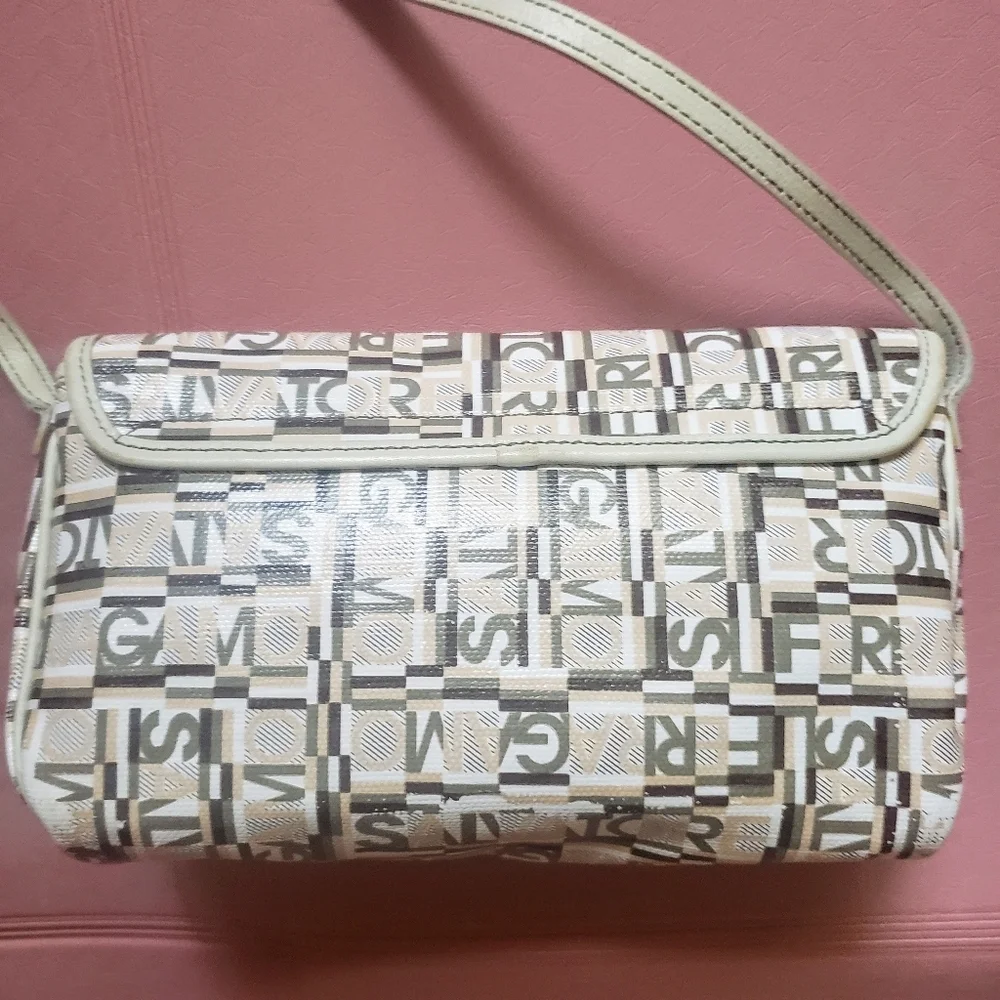 Salvatore Ferragamo Gancini Monogram Logo Shoulder Bag Purse with COA Y2K - Picture 2 of 14